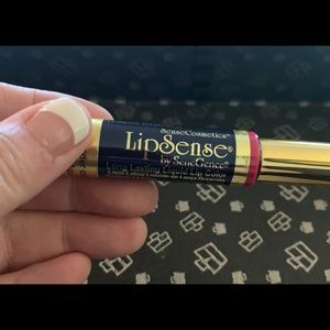 SeneGence Makeup - Kiss for a Cause LipSense SeneGence Makeup - Kiss for a Cause LipSense